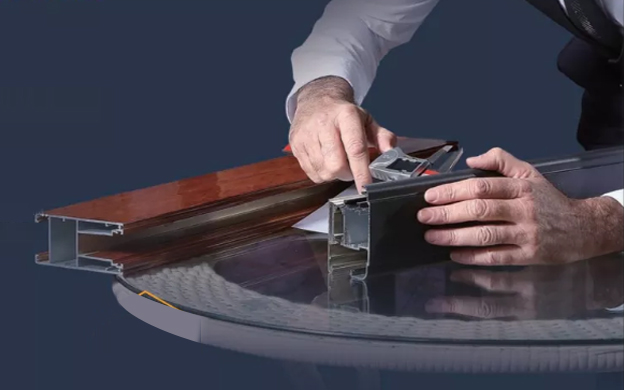 推拉門型材批發(fā)企業(yè)對于一些缺陷的新工藝